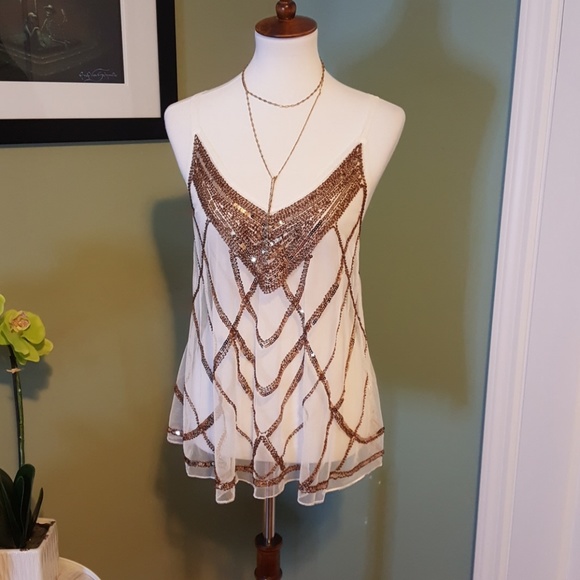 Gold sequined tank - Picture 1 of 6